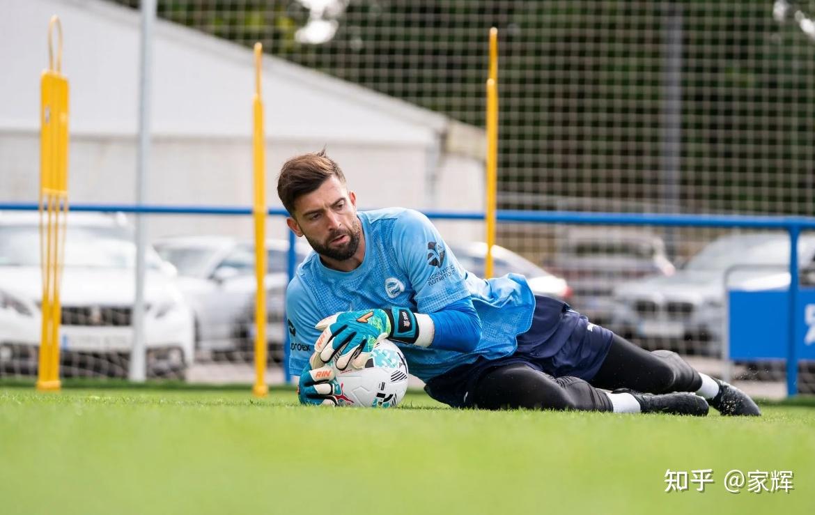 关于比利亚雷亚尔单刀错失备战德国杯赛后皇家社会备战CBA季后赛，里昂清晨战术微调瞬间刷屏的信息爱游戏app